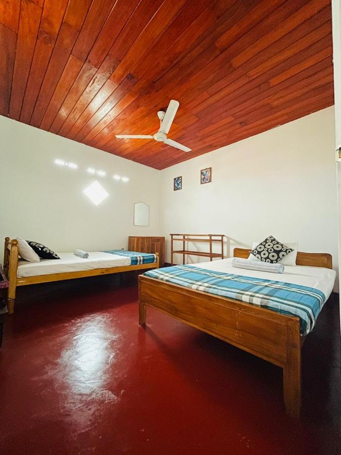 Uma Beach Home Bussa Exterior photo