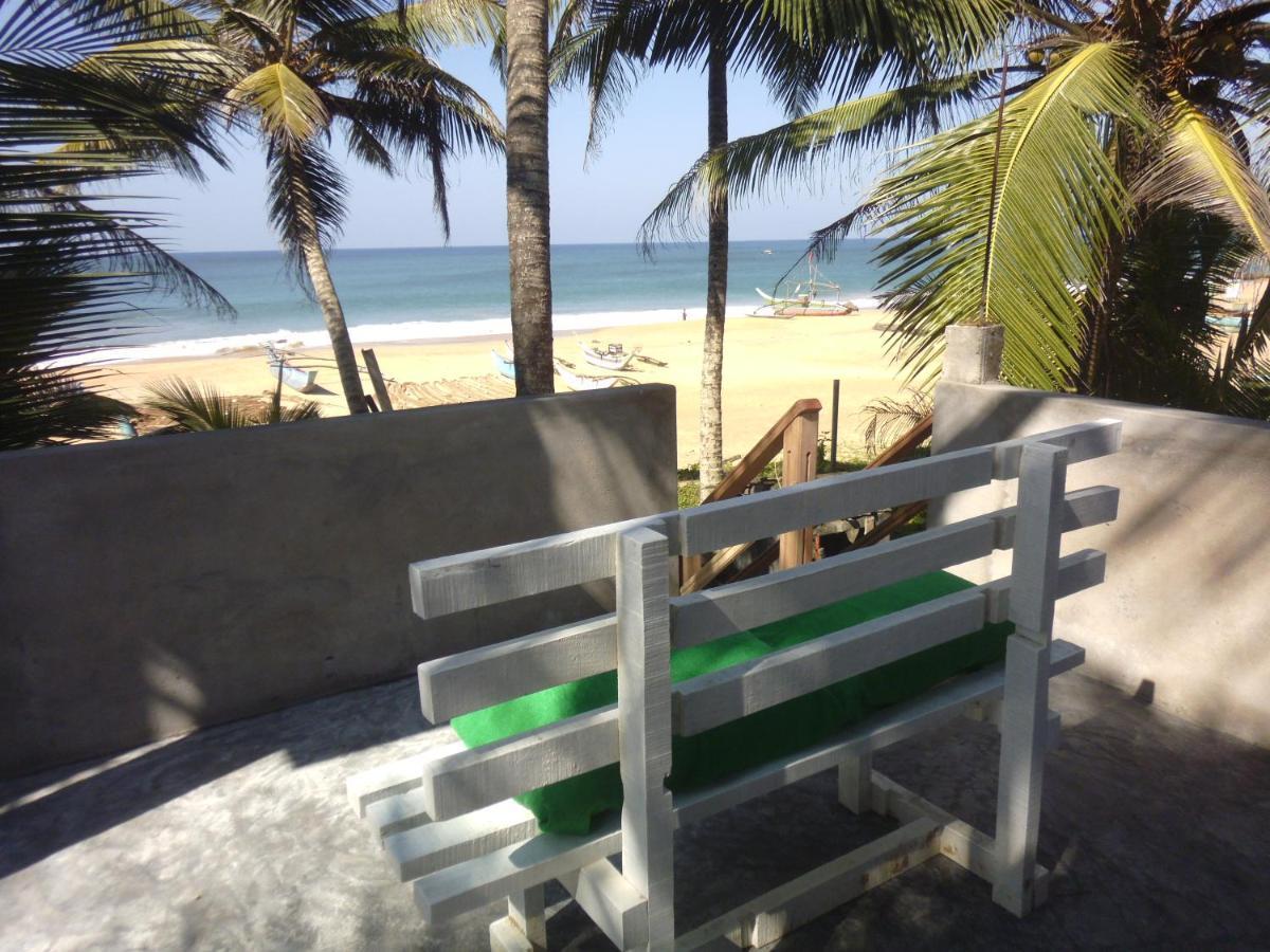 Uma Beach Home Bussa Exterior photo